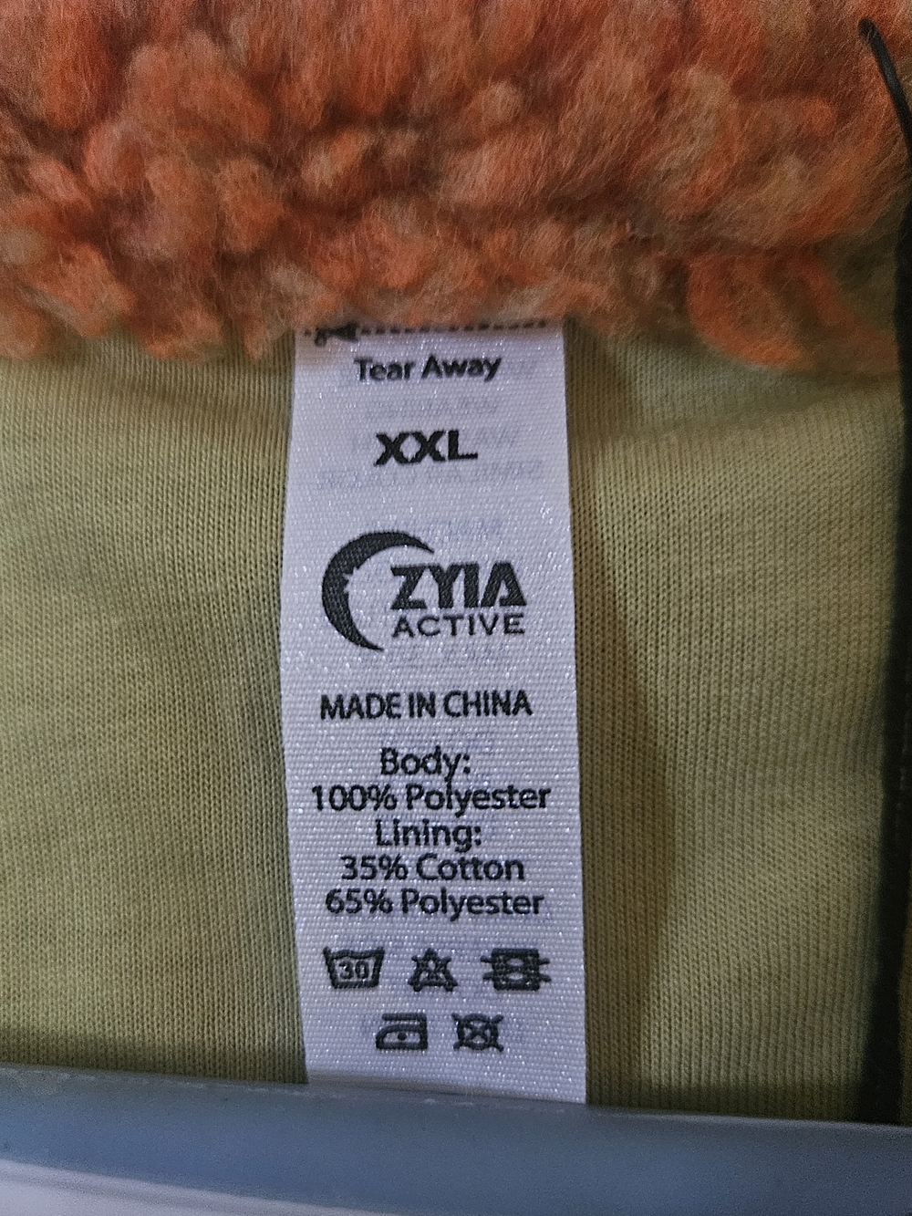 ZYIA Heidi Fleece - Picture 4 of 7